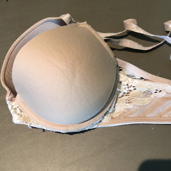 Josie by Natori lightly padded, smooth bra - Picture 6 of 7